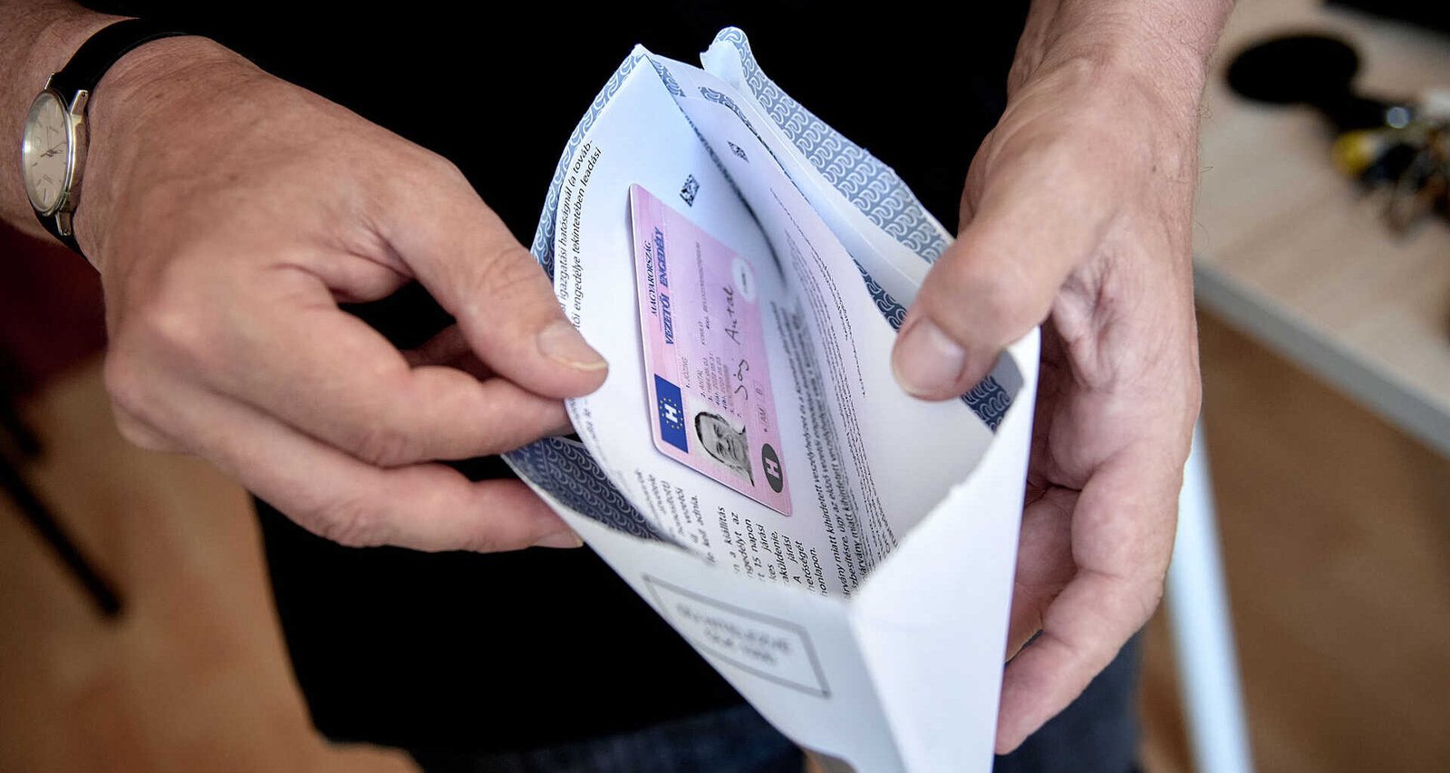 Vezetői engedély meghosszabbítása online a Führerschein72h.de segítségével gyors feldolgozással