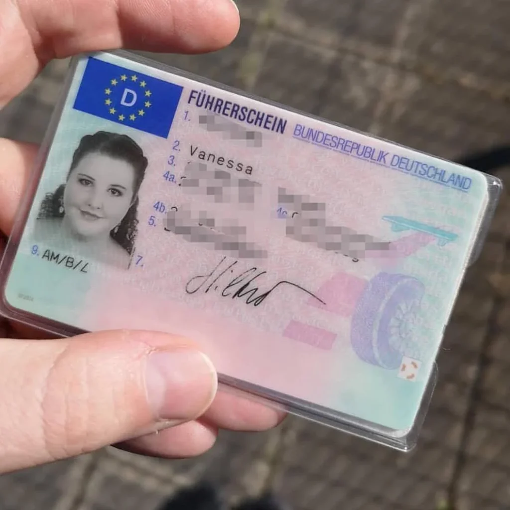 Europäischer Führerschein mit Sicherheitsmerkmalen